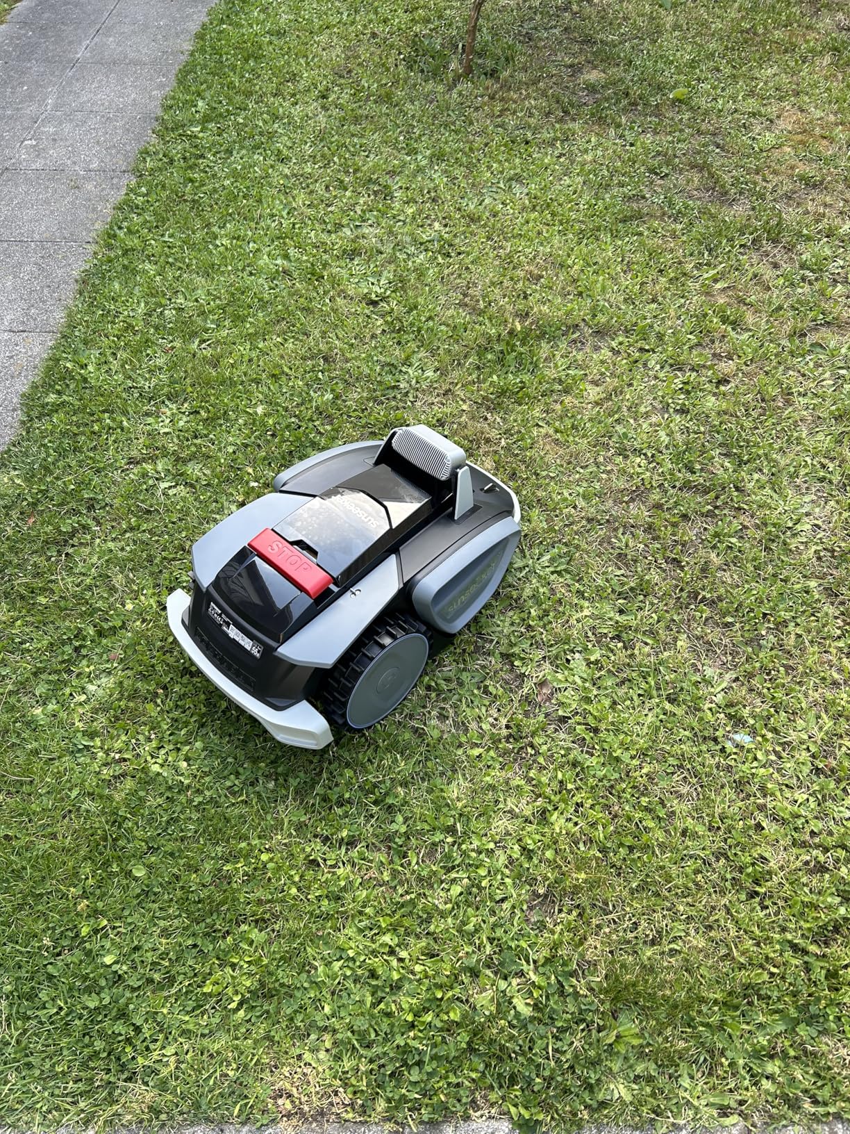 Sunseeker Elite V3 robot tagliaerba 600 m² senza filo perimetrale